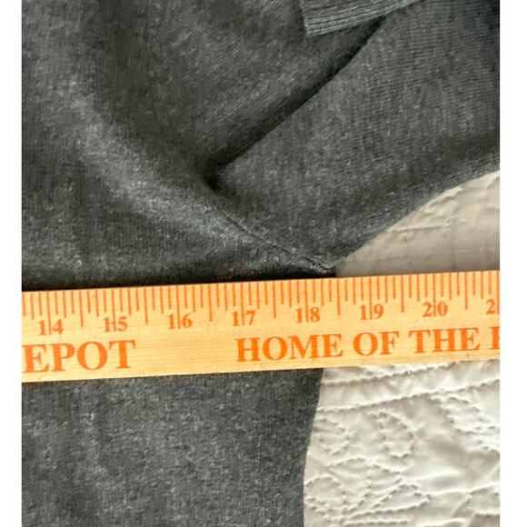 Melrose Chic Button Front Cardigan Sweater Top Staple Classic Gray Size Large - Picture 6 of 8